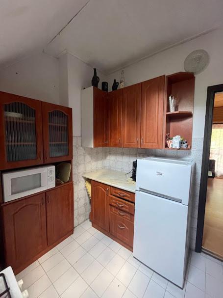 Hutter Vendeghaz Hotel Szántód Buitenkant foto
